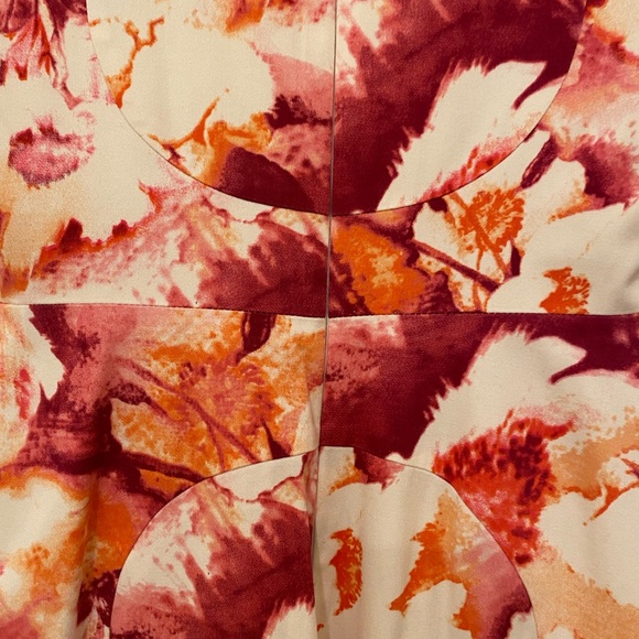 BLACK HALO GYPSY ROSE DRESS - Picture 9 of 10